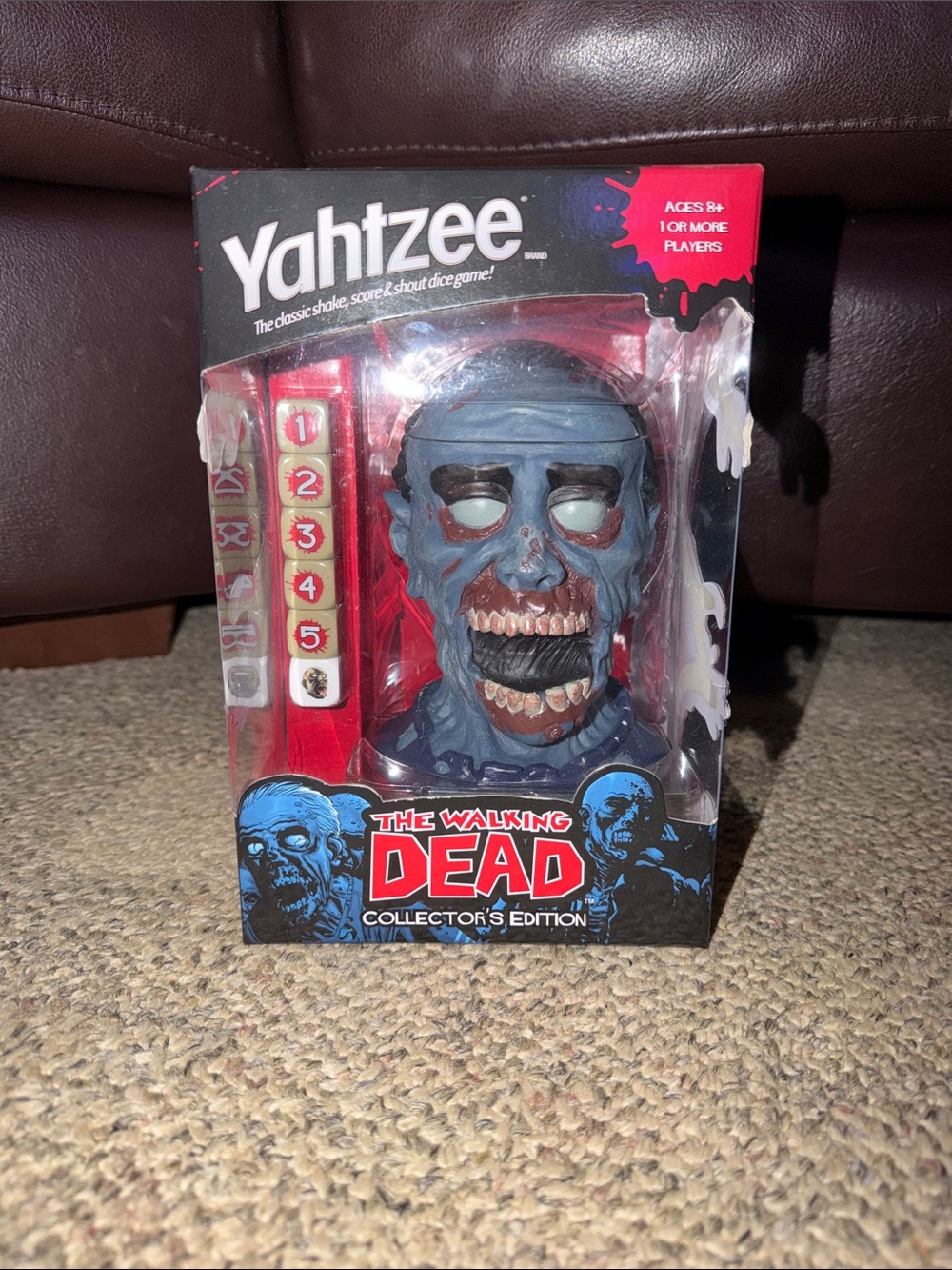 Yahtzee The Walking Dead Collector's Edition - Blue Zombie Dice Game